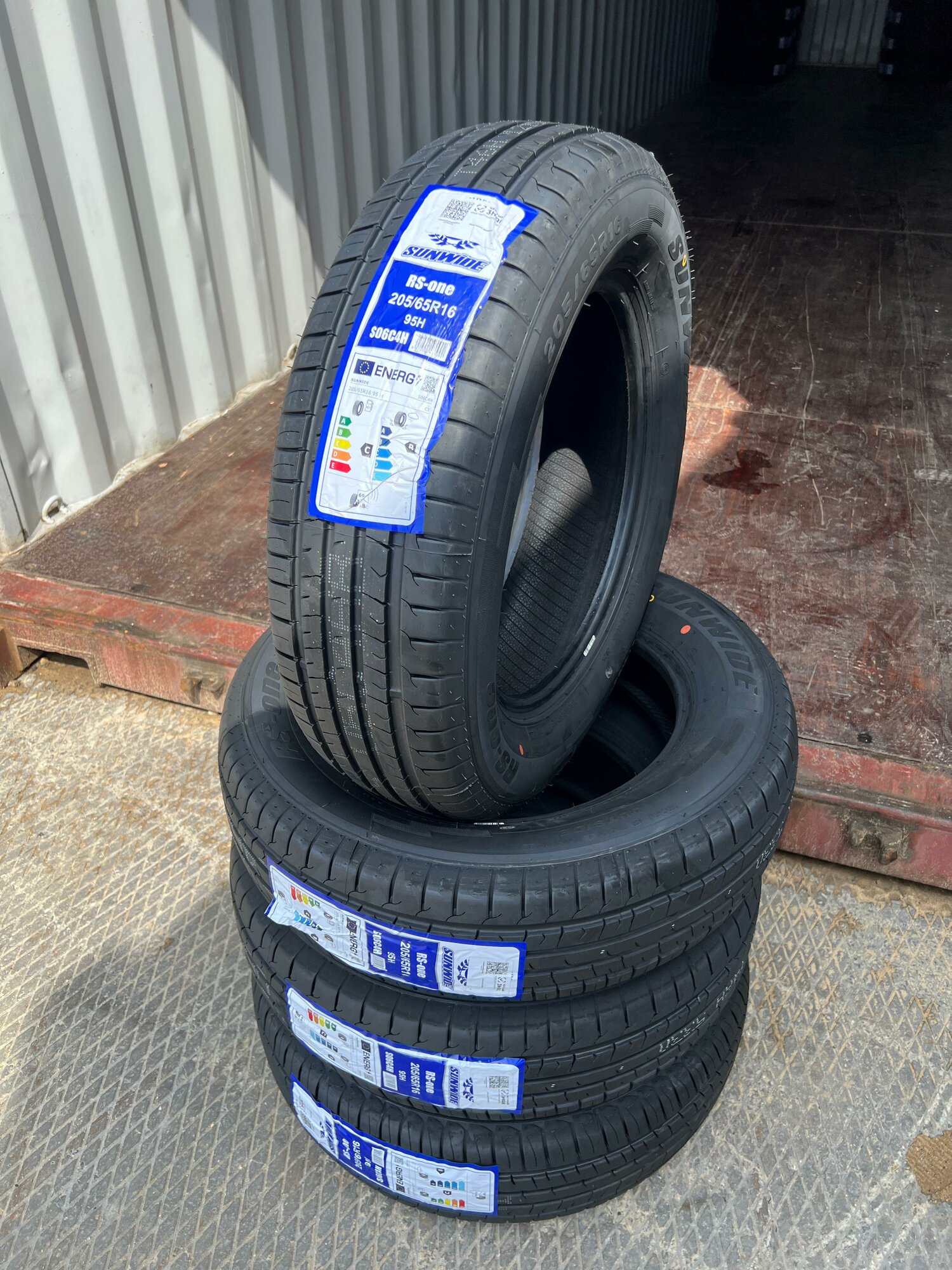 Летние шины Sunwide "RS-One" 205/65 R16 95H, для легковых авто — фото 1