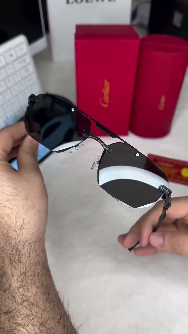 Солнцезащитные очки Cartier, серебристый — фото 1