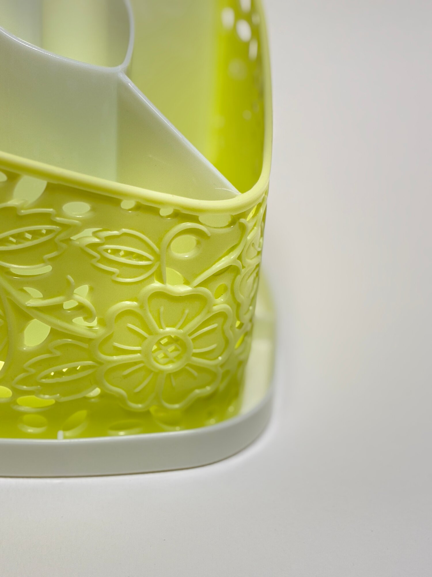 Пластмассовый органайзер для кухонных принадлежностей "Сердечко" — фото 1