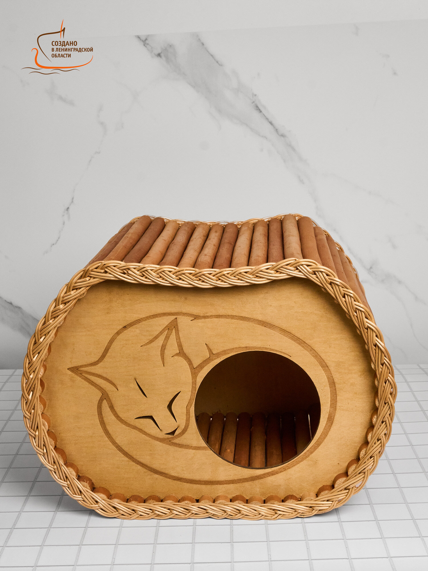 Домик для кошки, лежанка фигурная 43х31х31 см