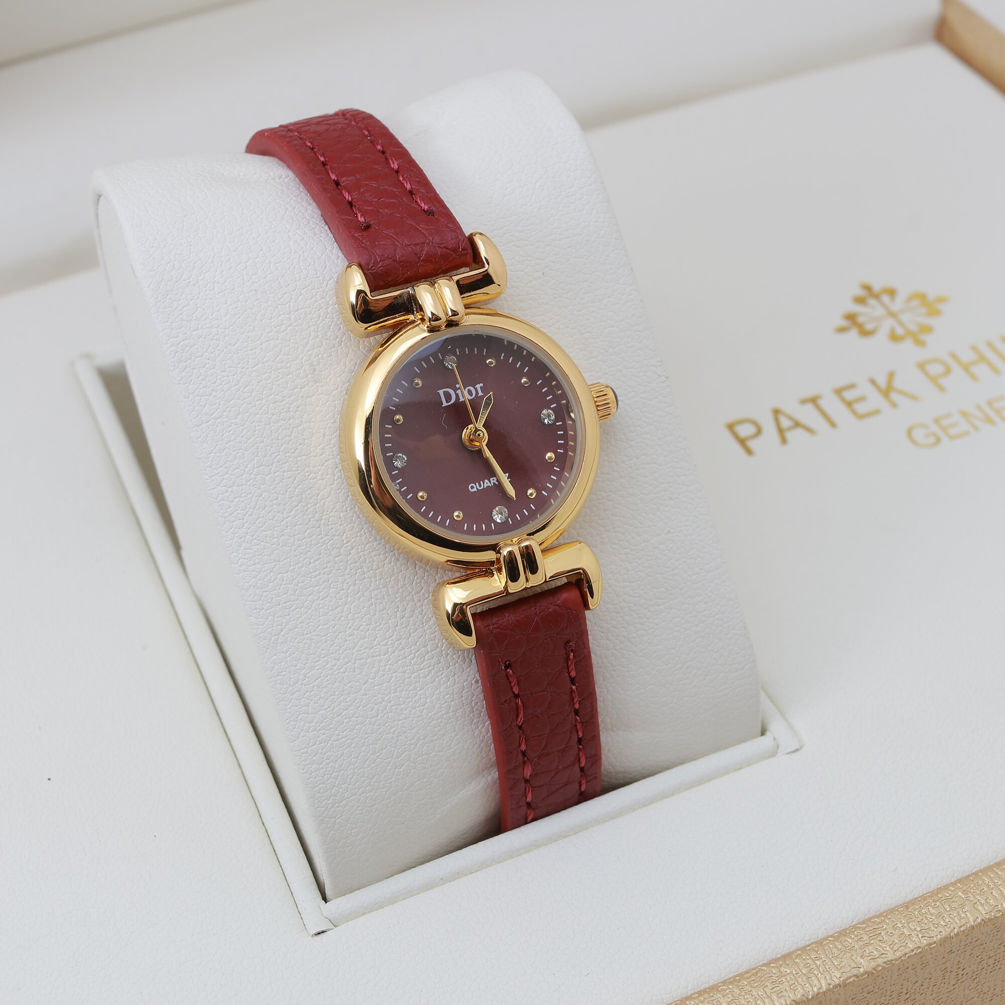 Наручные часы, бордовый