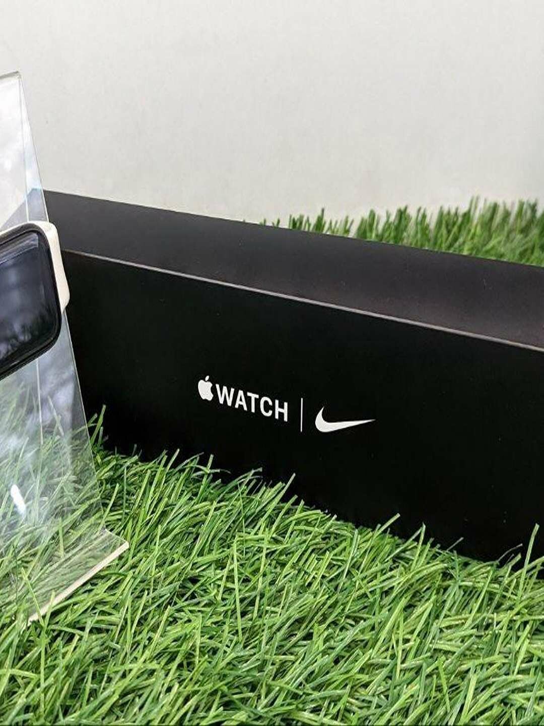 Умные часы Apple Watch Series 6, фитнес-браслет, чёрный цвет.