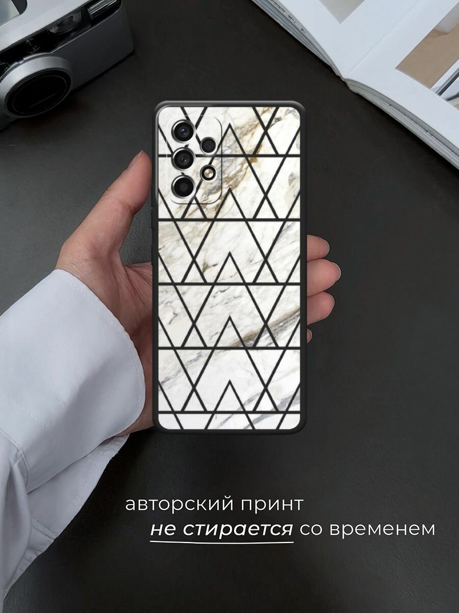 Черный матовый чехол на Samsung Galaxy A53 / Самсунг Галакси А53 с принтом "Белый мрамор с узорами треугольниками" — фото 1