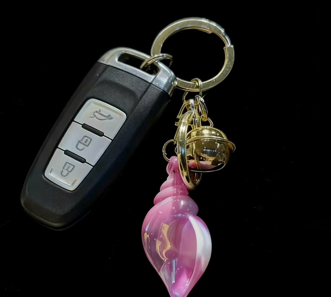 Брелок, темно-розовый — фото 1