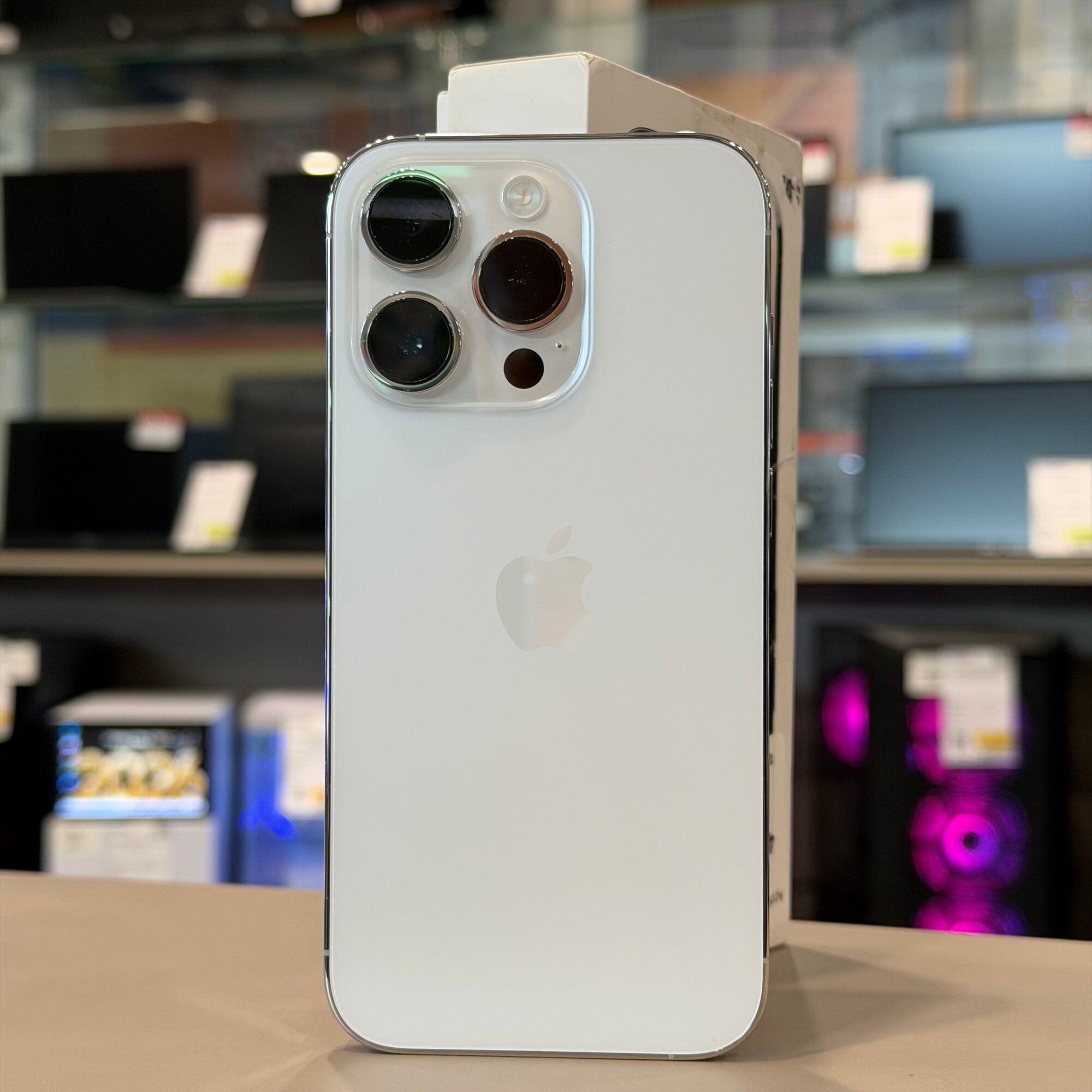 Смартфон Apple iPhone 14 Pro 128 ГБ, Dual: nano SIM + eSIM, Silver