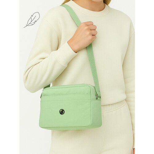 Сумка мессенджер BeiBaoBao, фактура матовая, light green