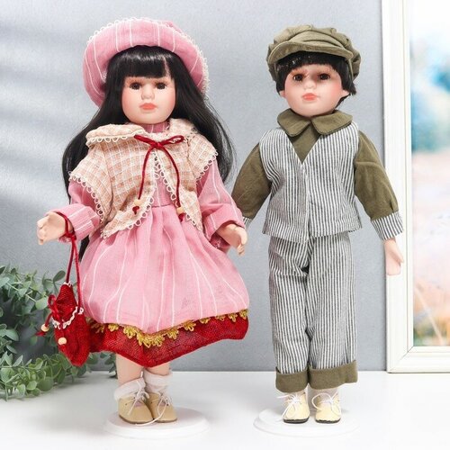 кукла коллекционная парочка набор 2 шт юля и юра в плюшевых жилетках 40 см Кукла коллекционная парочка Юля и Игорь, розовая полоска набор 2 шт 40 см
