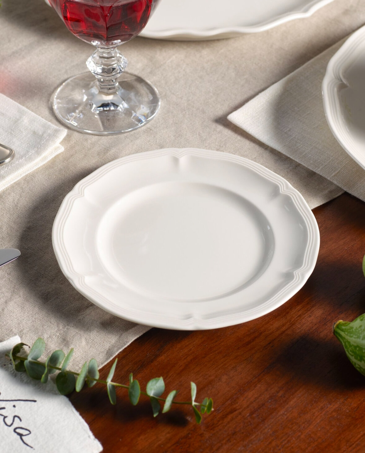 Набор фарфоровых тарелок "Manoir" 20см, 6 штук, молочного цвета