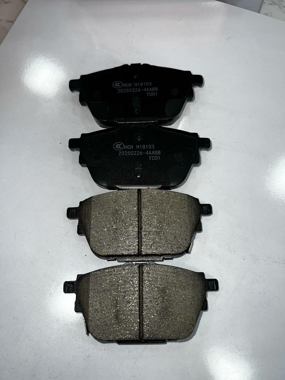 Тормозные колодки CHE MA CHI, для GAC GS8, задние, дисковые, 4 шт, черные — фото 1