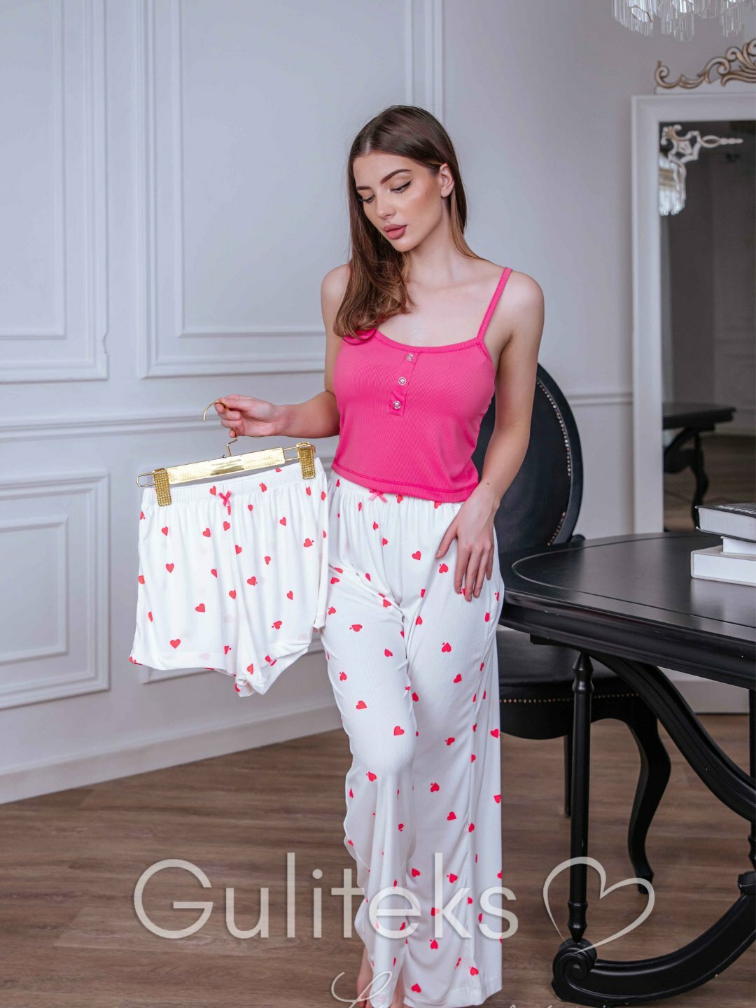 Пижама для кормящих мам , размер M-XL, белый/розовый