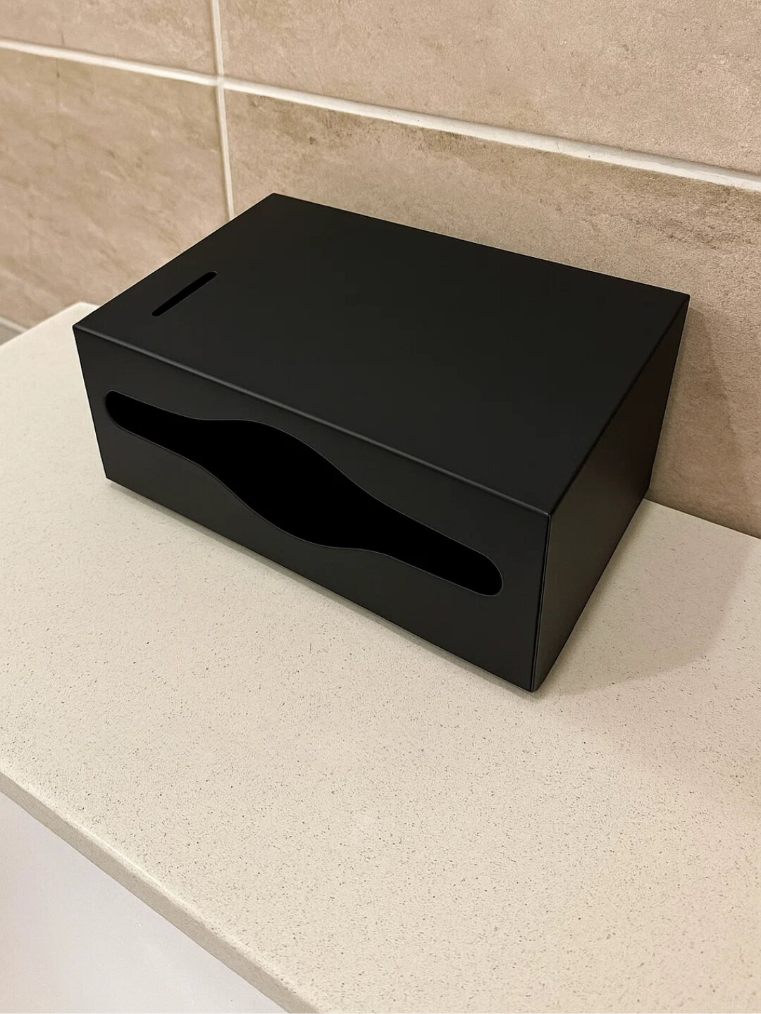 Салфетница настольная универсальная из прочного материала для кухни, офиса и кафе