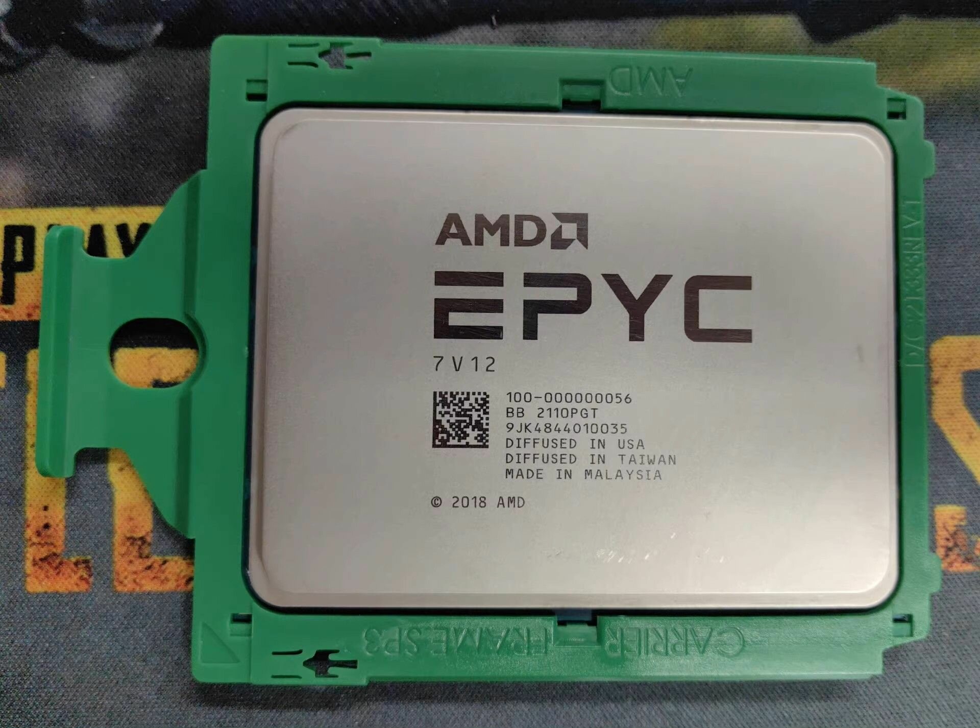 Процессор AMD EPYC 7V12