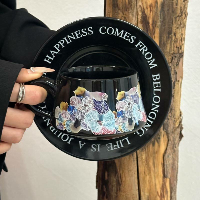 Чайная пара с цветочным узором керамический в подарочной коробке — фото 1