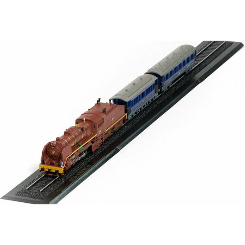 Train mikado 141 R466 и два вагона sud-express (париж-лиссабон) 1920