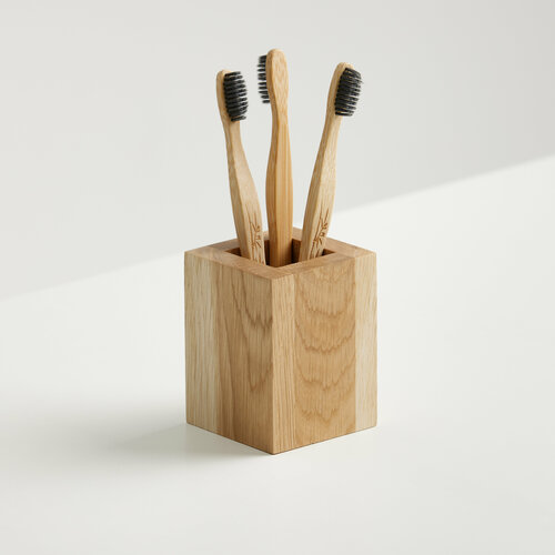 Стакан Glasstooth-002 деревянный Дуб 100х70х70 мм для ручек и карандашей для зубных щеток для косметики 1200₽