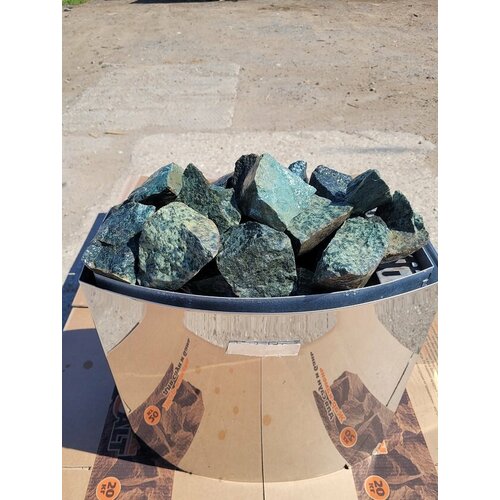 Нефрит колото-шлифованный сорт экстра камни для бани и сауны (фракция 7-14 см) упаковка 10 кг камни для бани нефрит галтованный 8 14 см упаковка 10 кг