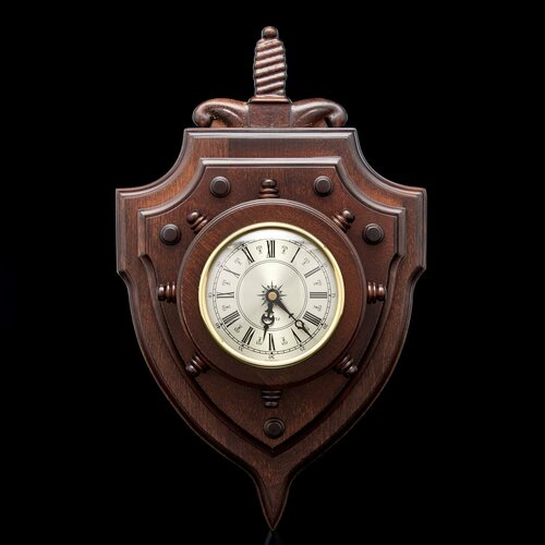 Часы настенные 