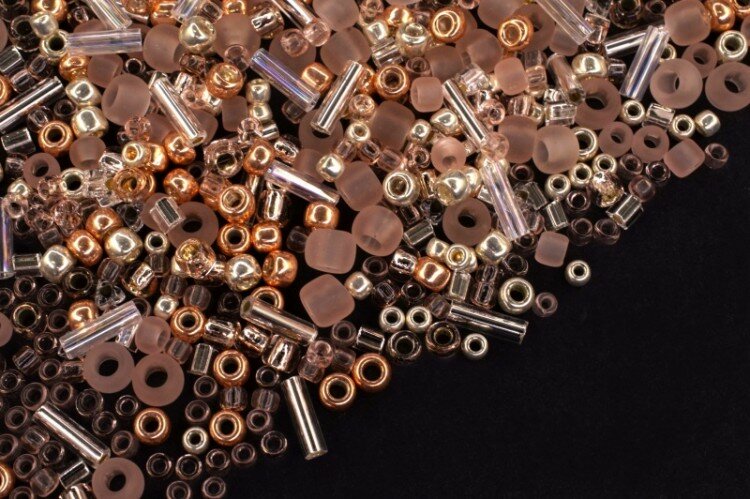 Бисер японский TOHO MIX 3213, смесь форм и размеров, оттенок розово-золотистый, 10 грамм