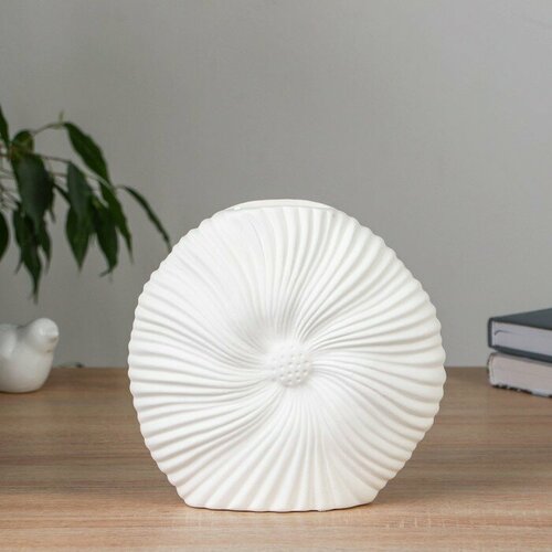 Ваза керамика настольная Гисберт 19 см белый 1760₽