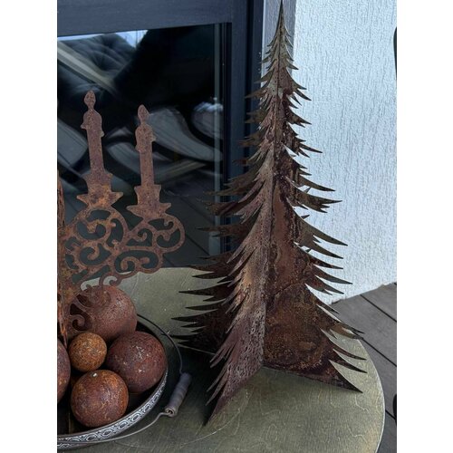 Садовые фигурки для сада и огорода Ель металлическая