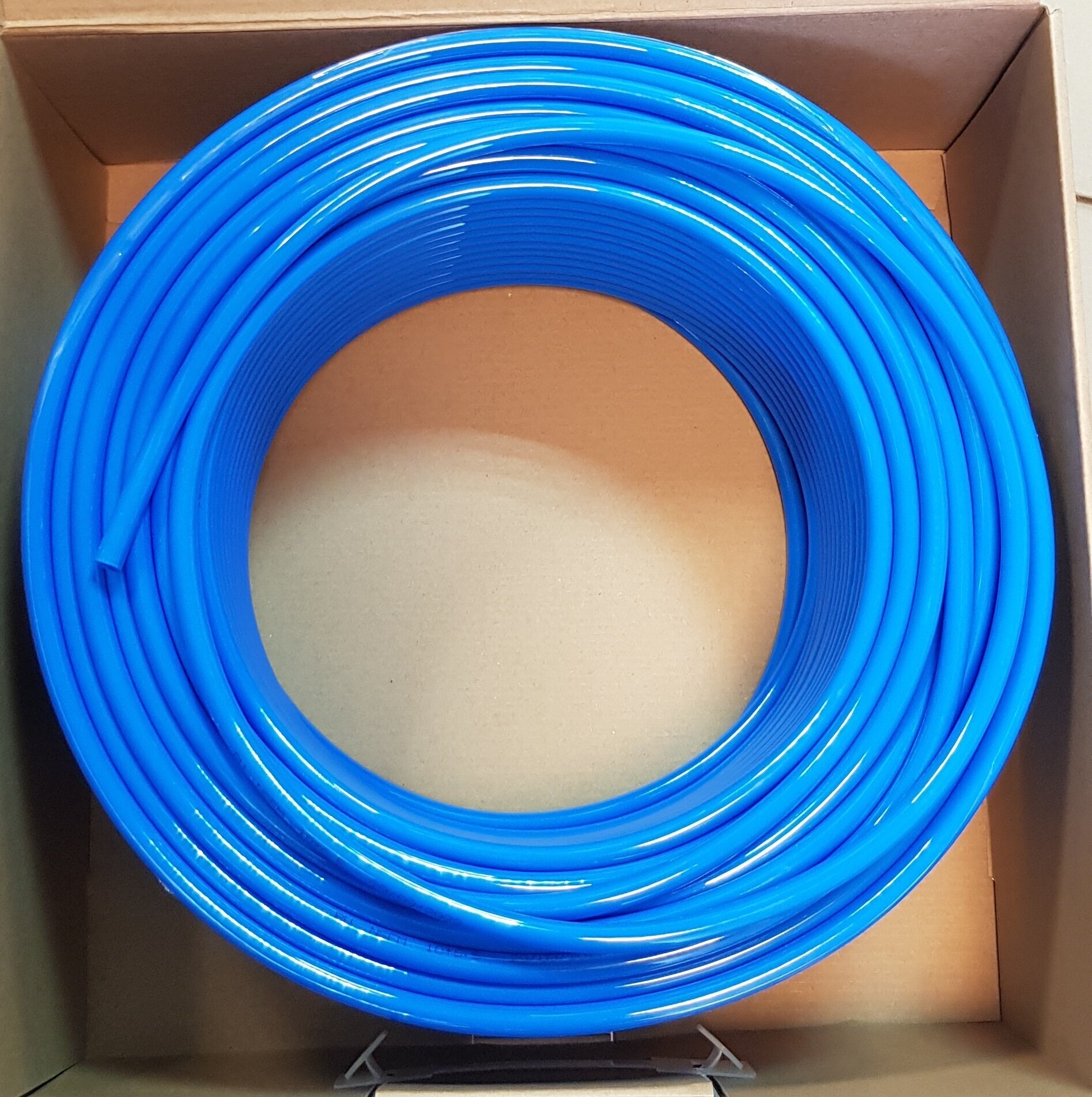 Трубка полиуретановая SM-PU1006/BL 10/6,5 mm цвет синий - фотография № 2
