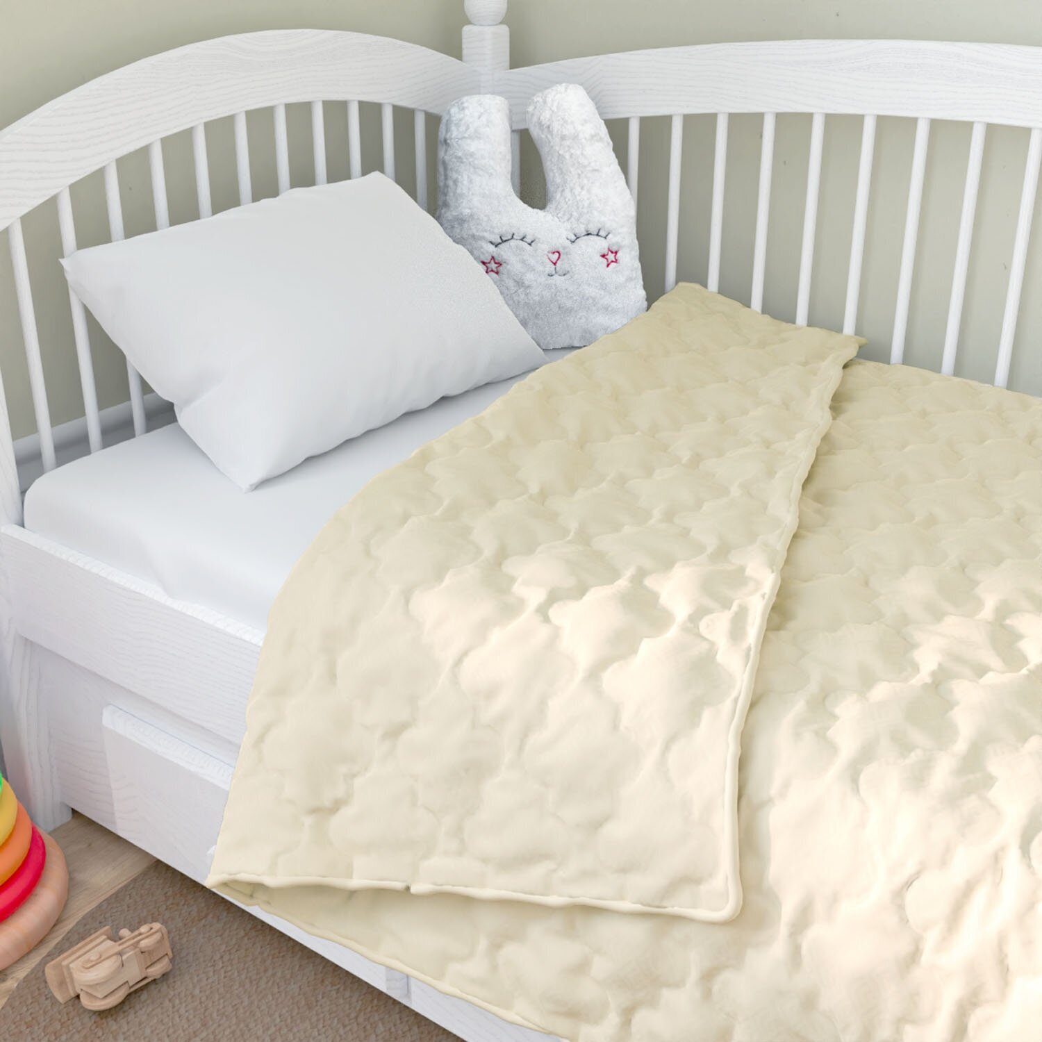 Одеяло детское 100х140 в кроватку для новорожденных стеганое, гипоаллергенное цвет молочный