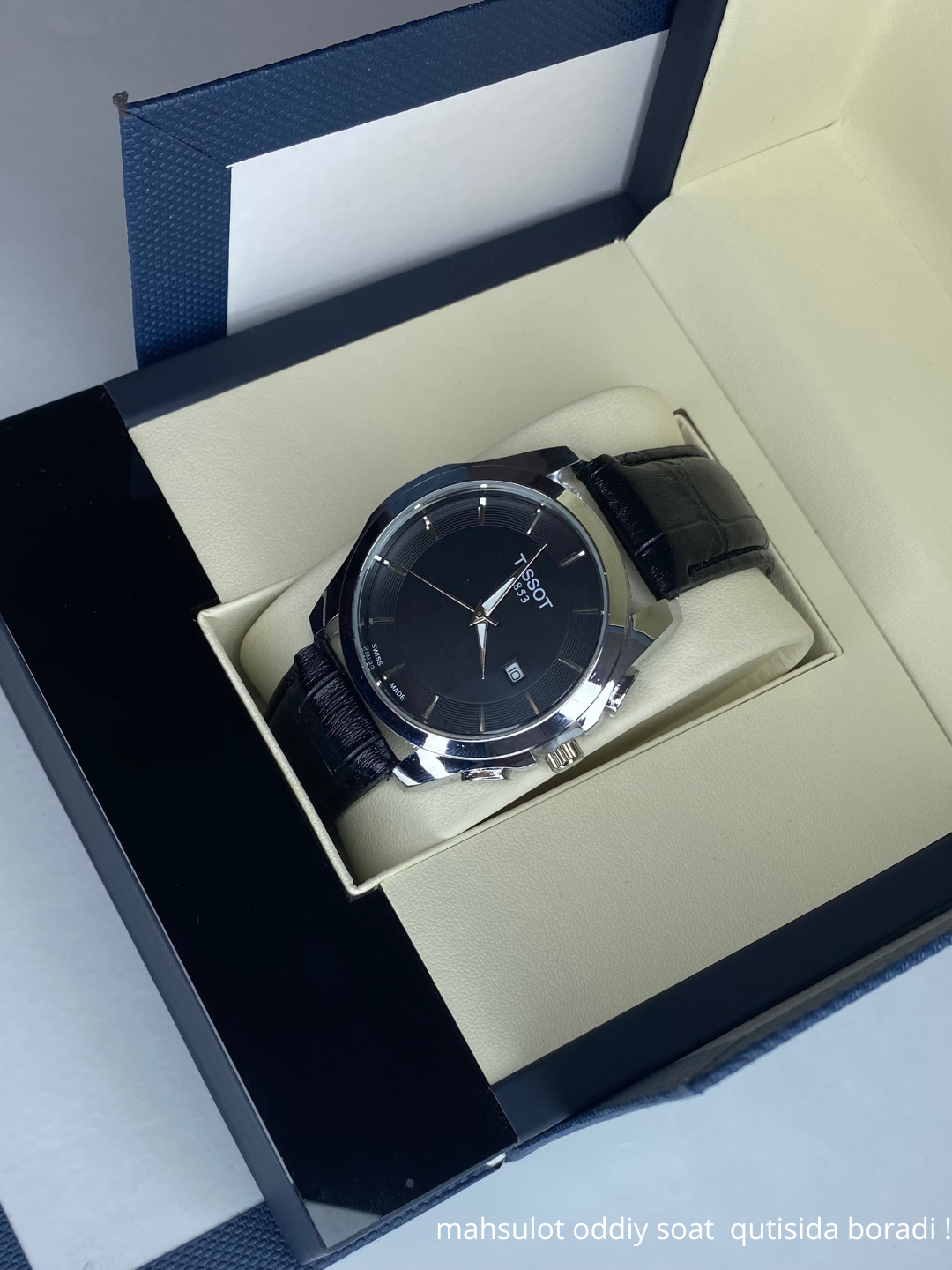 Наручные часы TISSOT, золотистый