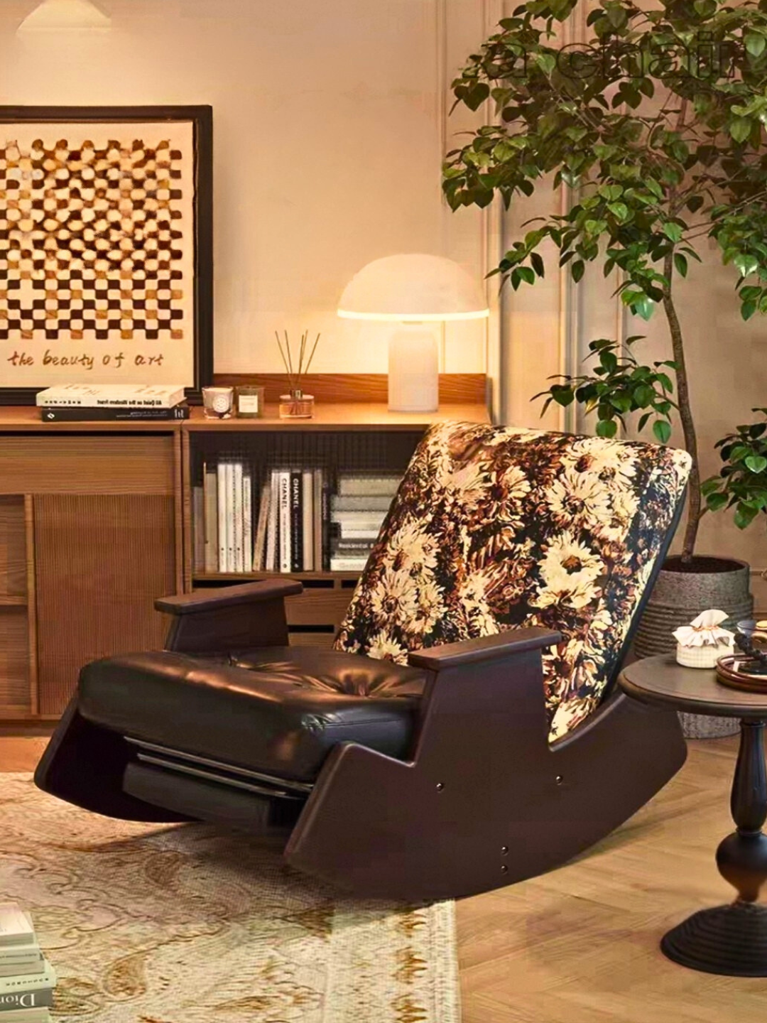 Ретро кресло-качалка с деревянным дизайном – хороший выбор для дома и гостиной