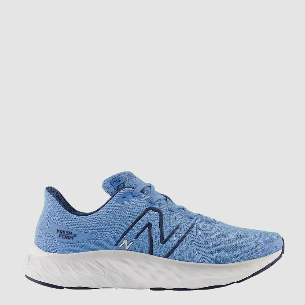 Кроссовки New Balance Базовая коллекция, полнота D, размер EU40.5/9us/25.5, синий