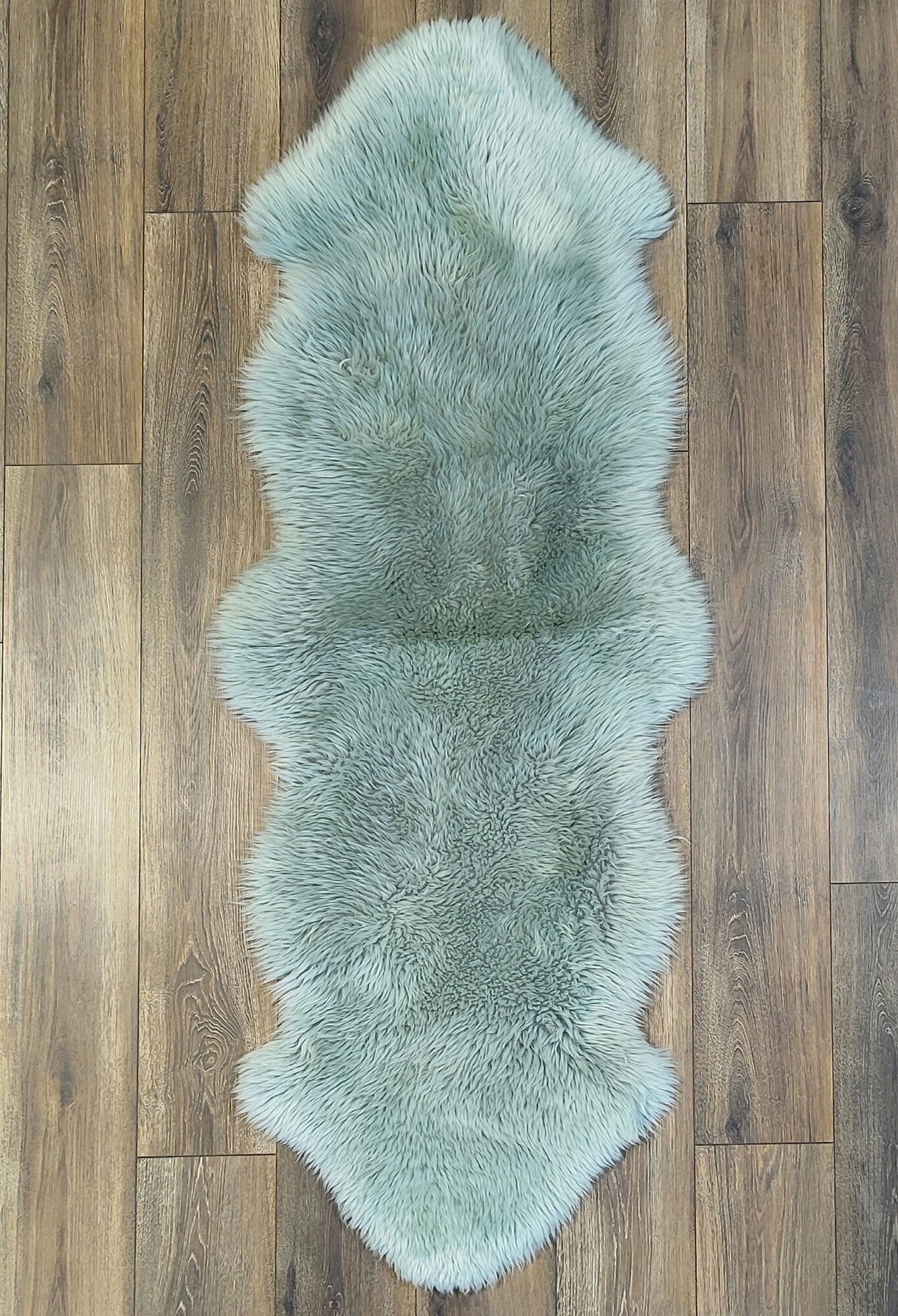 Шкура натуральная овчина, Австралия, 2-х шкурная, нестандартная форма 0,6х1.8 м