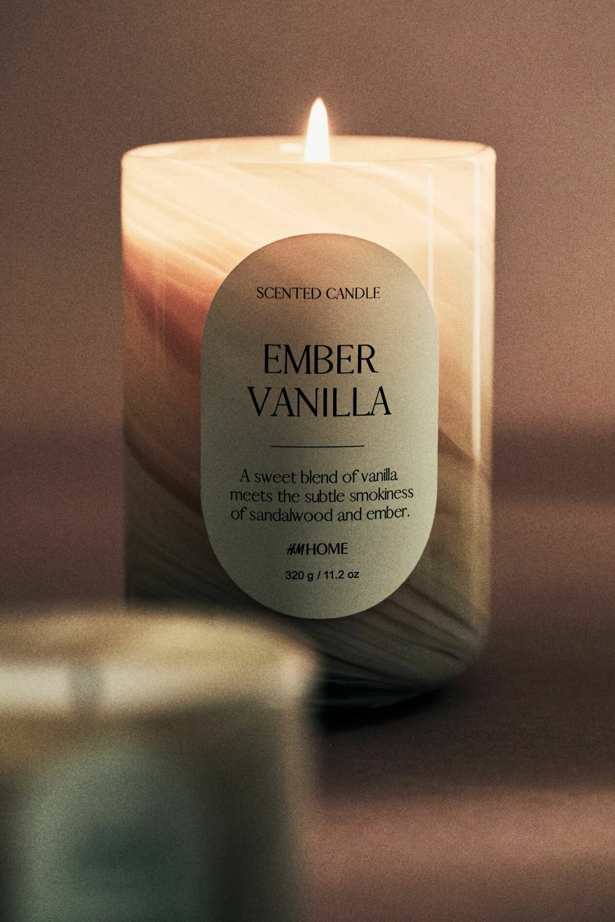 Ароматическая свеча H&M, Ember Vanilla — фото 1