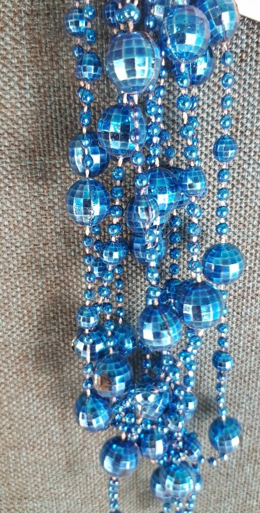 !09 Елочное украшение бусы 