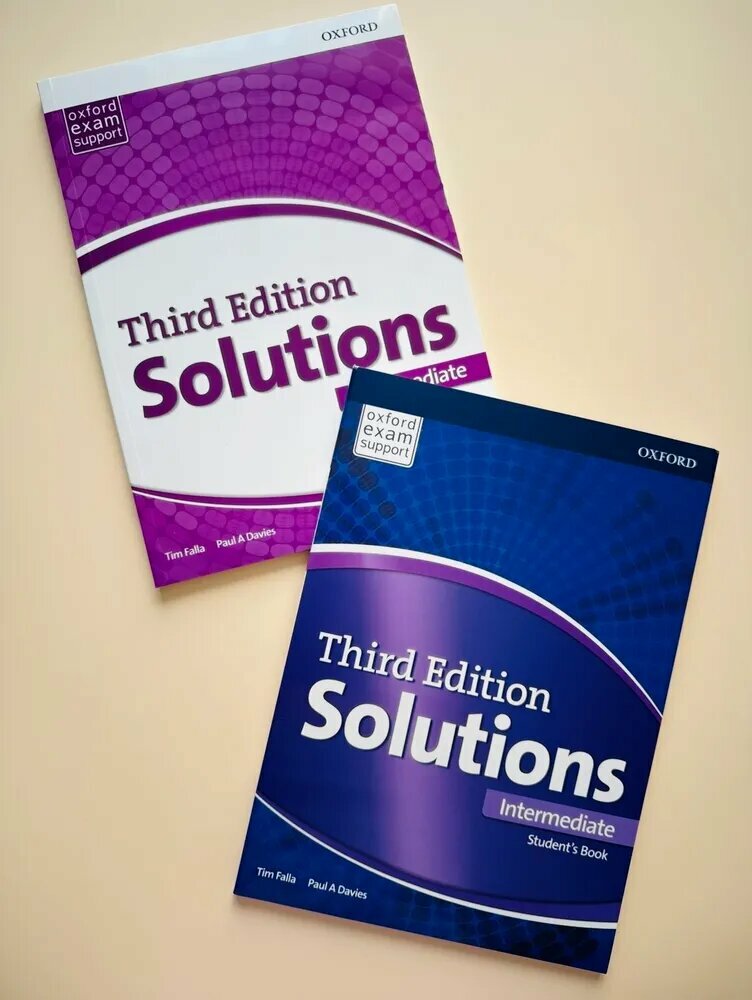 Solutions Intermediate Third Edition Комплект: Student's Book + Workbook — фото 1