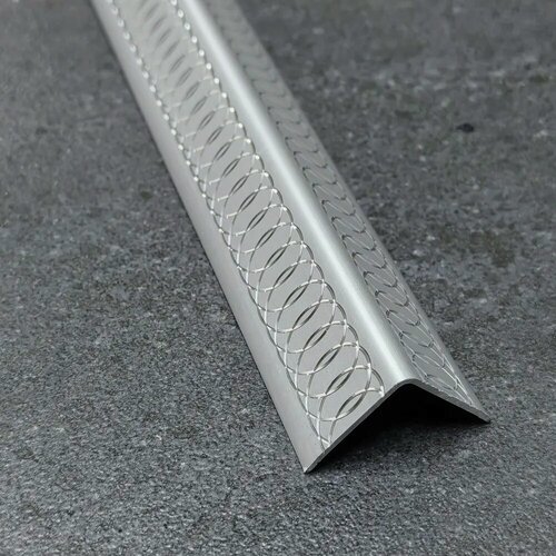 Изображение товара Угол внешний накладной для плитки алюминиевый анодированный с гравировкой 15х15мм 2,7м Серебро матовое