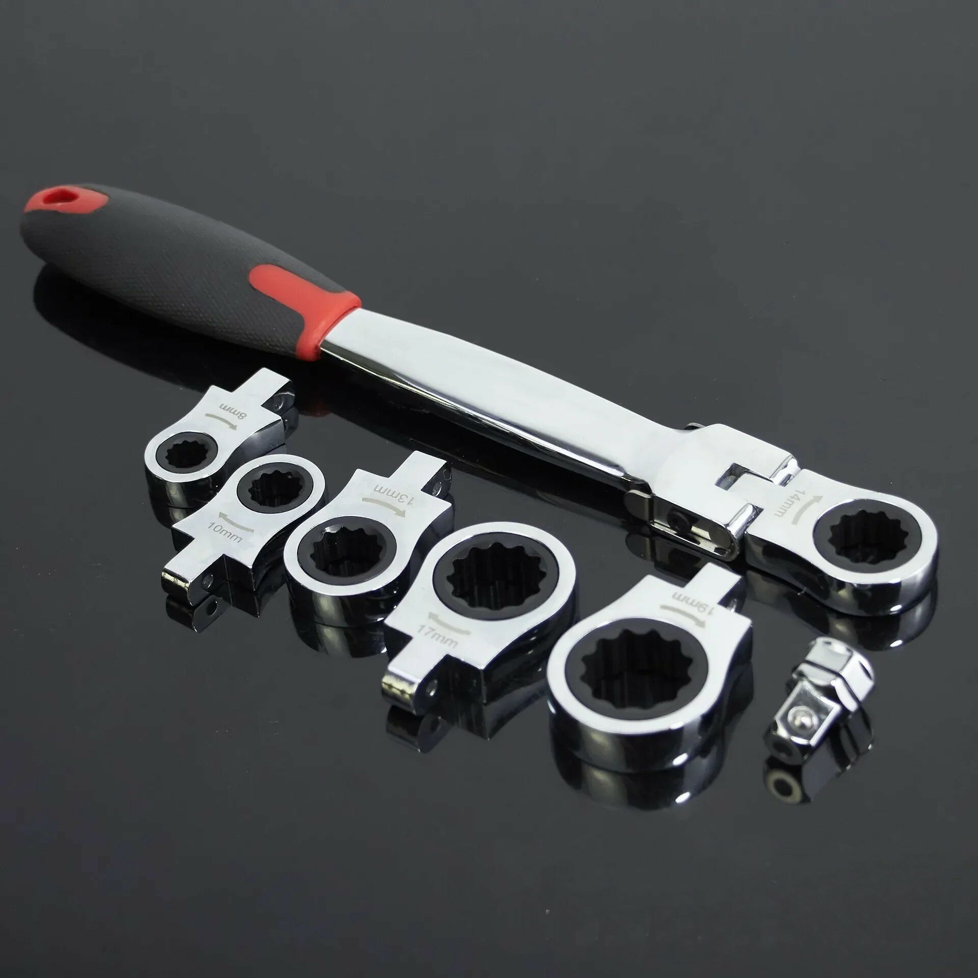 Набор ключей автомобильных с трещоткой 7 предметов в кейсе