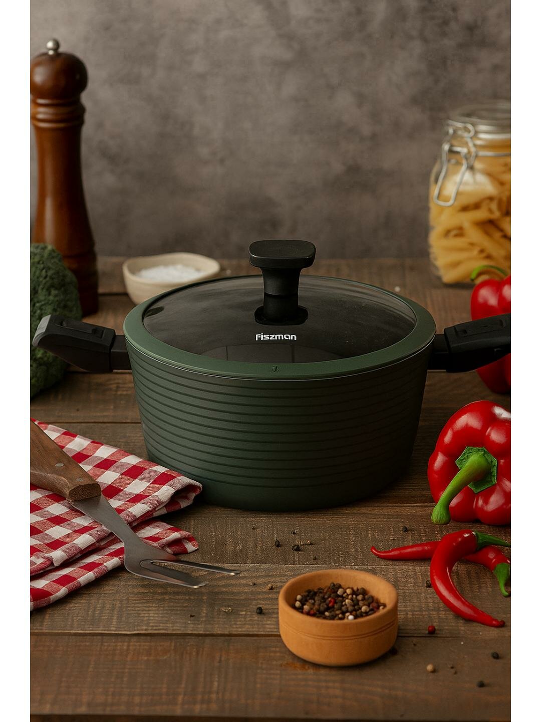 Кастрюля с антипригарным покрытием и стеклянной крышкой FISSMAN BRILLIANT 14382, диаметр 24 см, универсальная