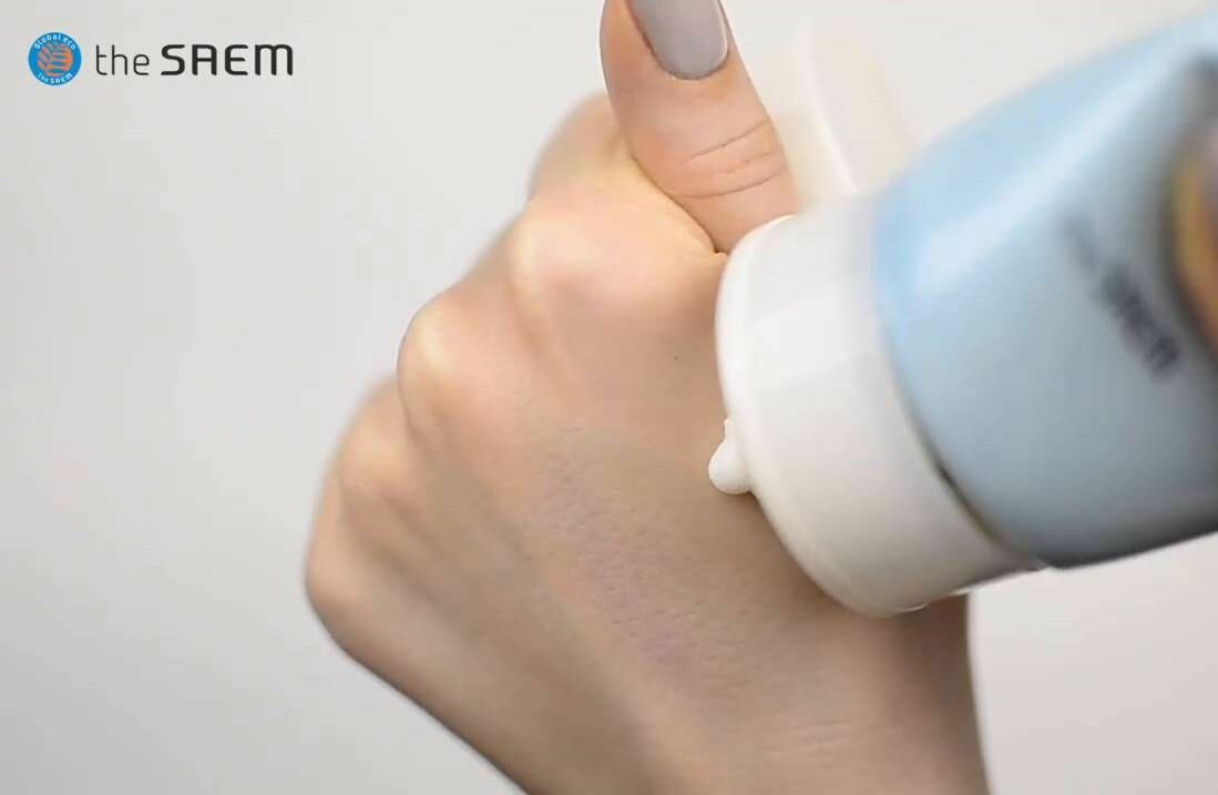 Изображение The Saem Cell Renew Bio Micro Peel Cleansing Foam очищающая пенка для умывания (170мл.)