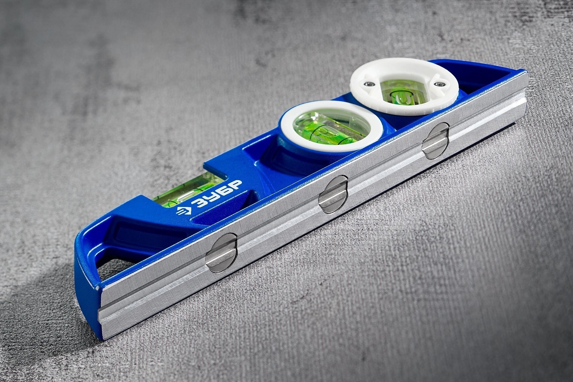 Магнитный уровень ЗУБР 34583 — фото 1