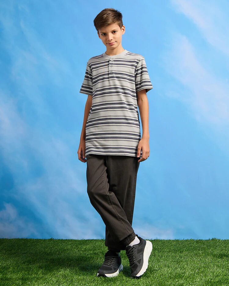 Брюки , размер 8-9 лет, графит