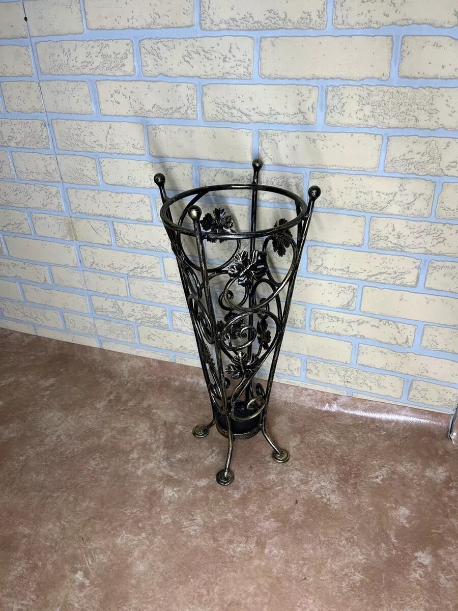 Кованая подставка для зонтов, Студия кованой мебели Нива, цвет черный/античная бронза — фото 1