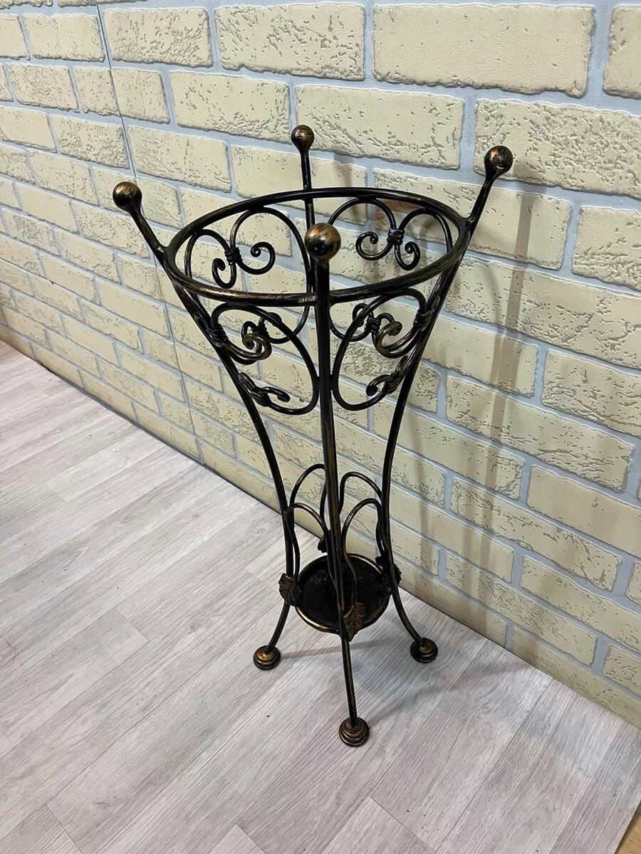 Кованая подставка для зонтов, Студия кованой мебели Нива, цвет античное золото — фото 1