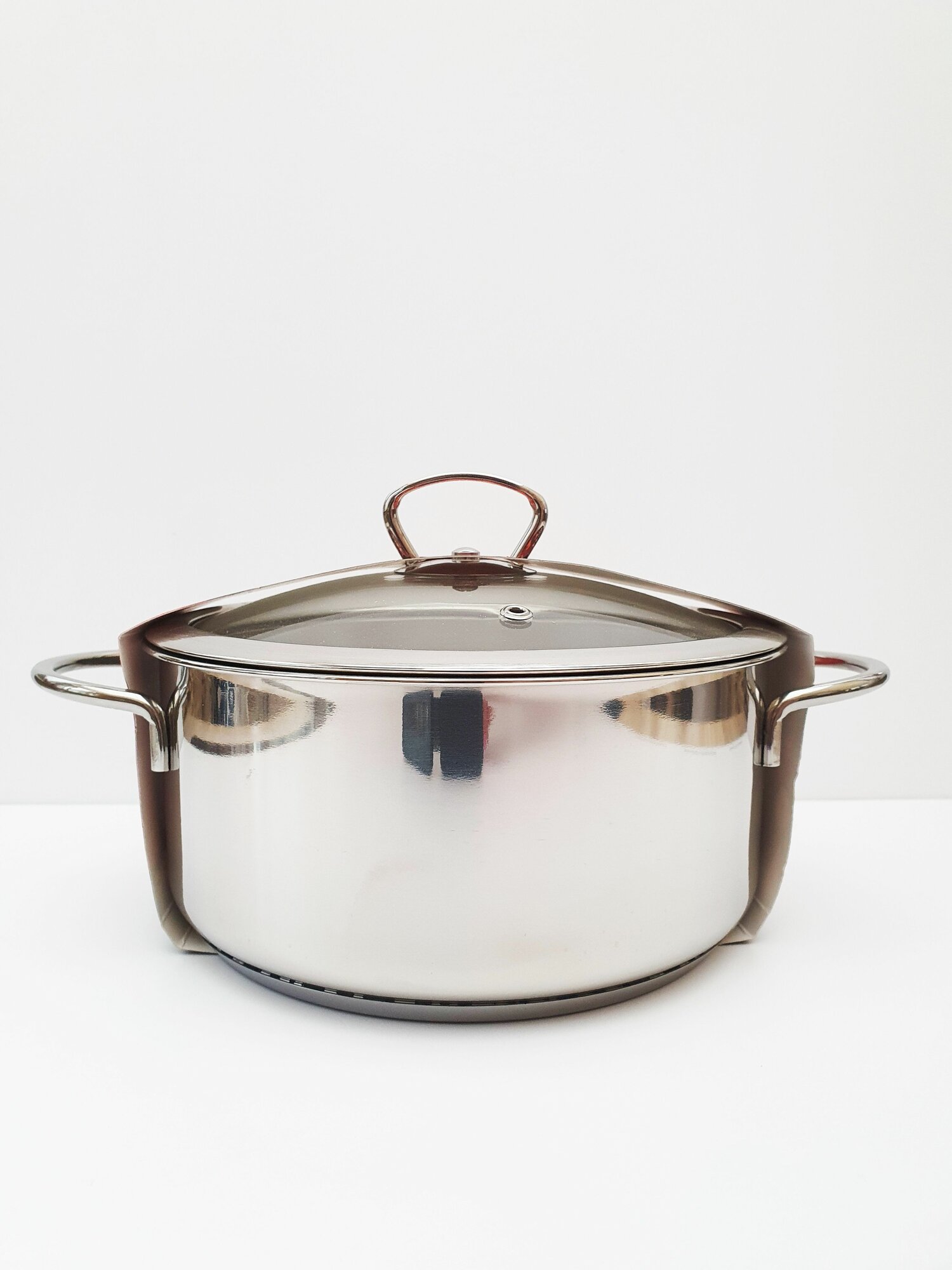 Кастрюля сотейник 2 8L D 20 см  L 10см  из коррозионностойкой стали  с крышкой  Сербия  В плёнке 