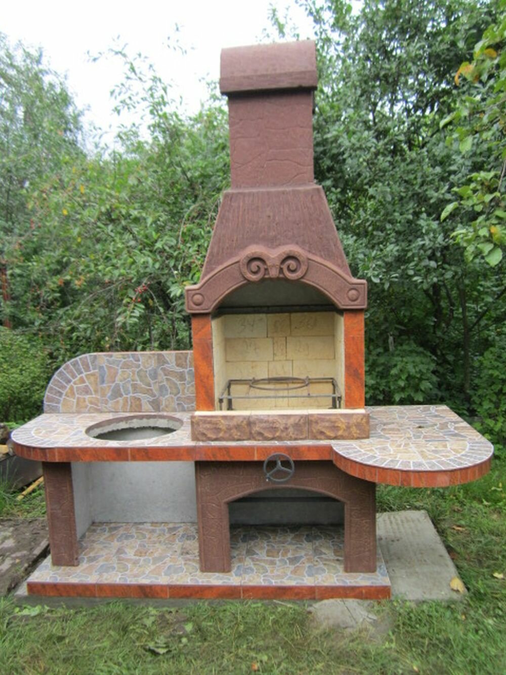 Печь барбекю № 12, Луиза