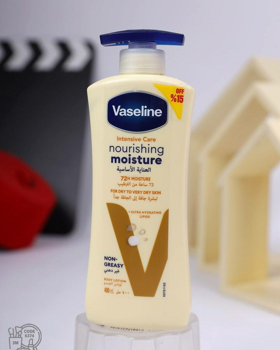 Лосьон для тела Vaseline Intensive Care Aloe Soothe (400 мл) — интенсивное увлажнение и уход за сухой кожей.