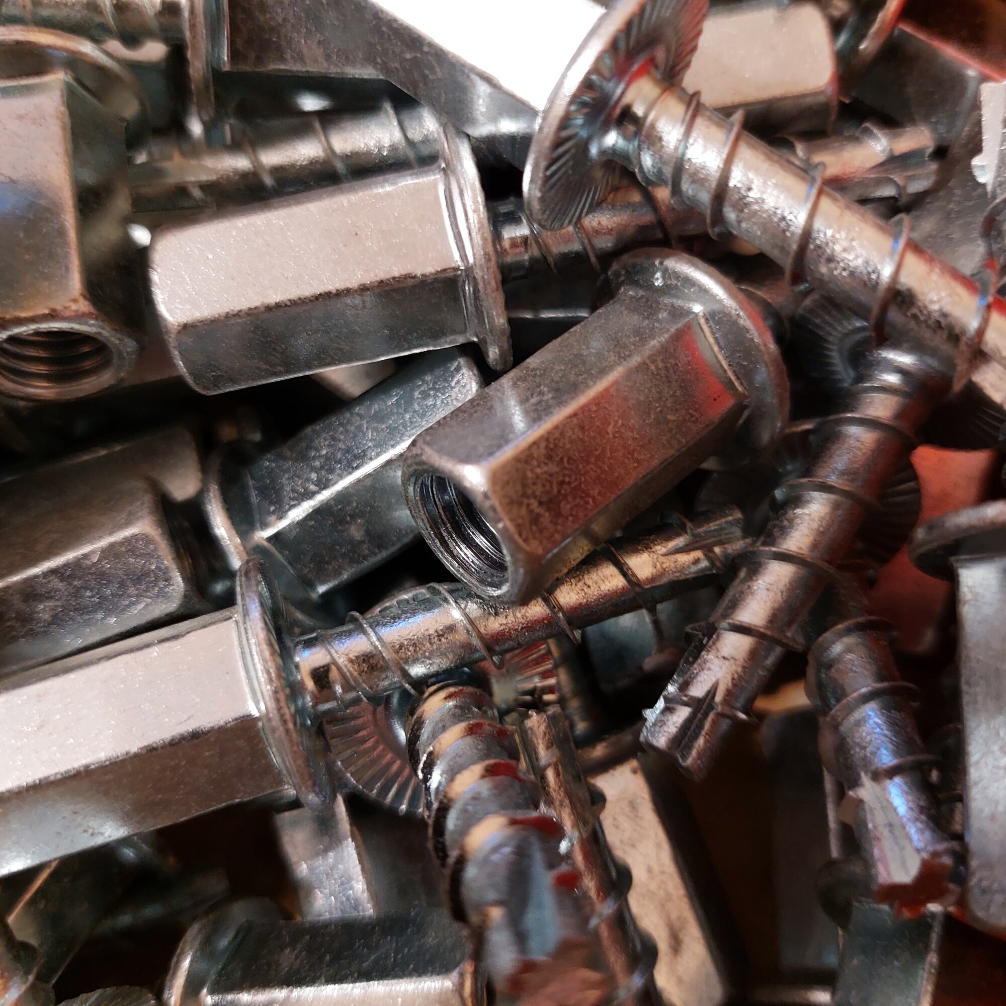 Анкер-шуруп оцинкованный  HILTI hus3-i( 6x35) m8/m10(416740)1шт