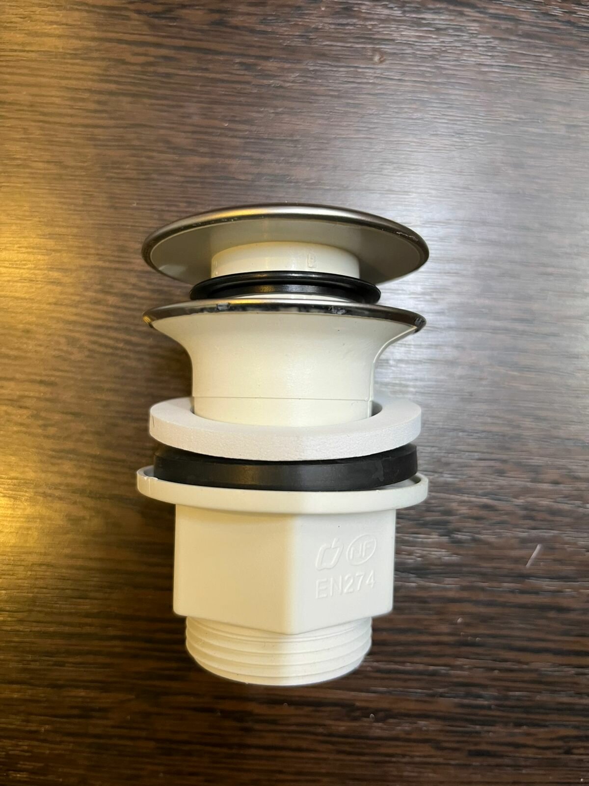 Донный клапан для раковины с переливом хромированный 1 1/4