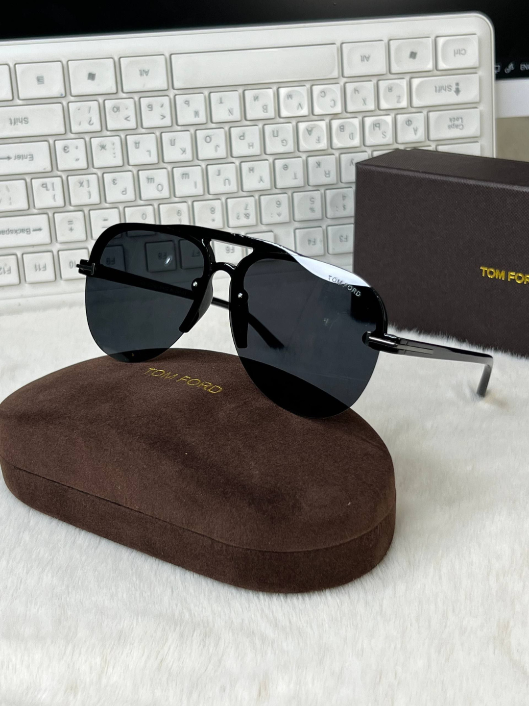 Солнцезащитные очки