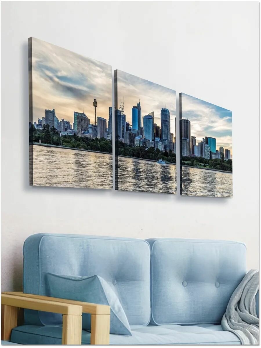 Картина Зеркальный мегаполис модульная 50x70см 3шт.