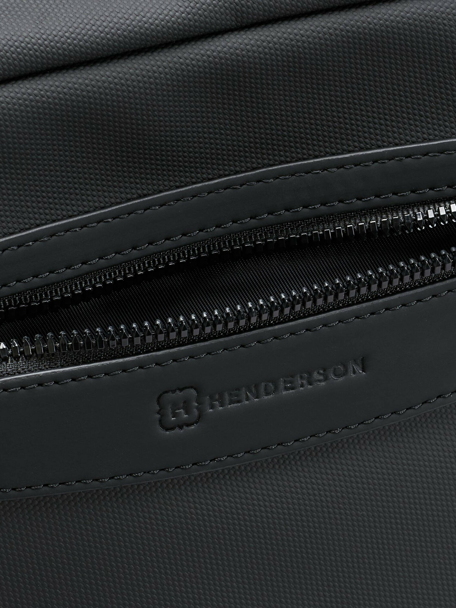 Сумка мессенджер HENDERSON, черный — фото 1