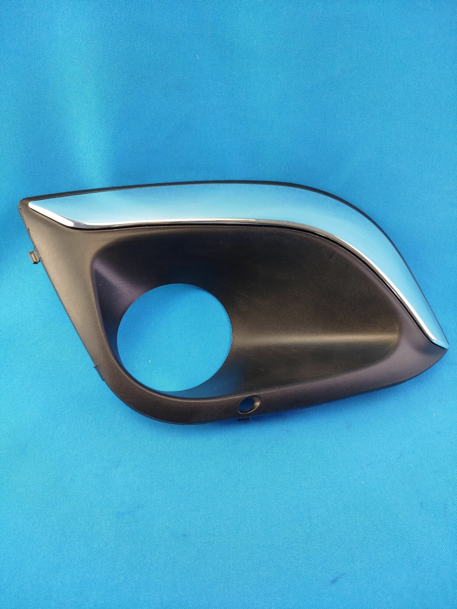 Облицовка противотуманной фары "ВАЗ"для а/м Калина 2 правая (2192-2803196)